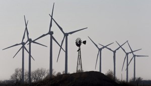 Flat Ridge 2 Wind Farm, Travis Heying / The Wichita Eagle